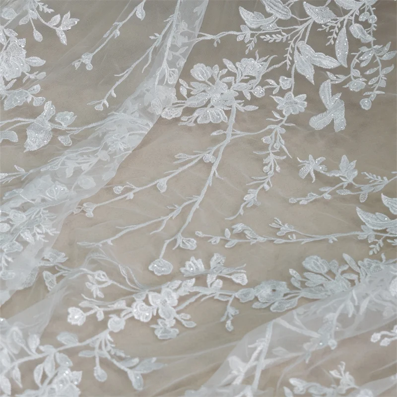 Кружевная ткань цвета слоновой кости с цветочной вышивкой прозрачные блестки