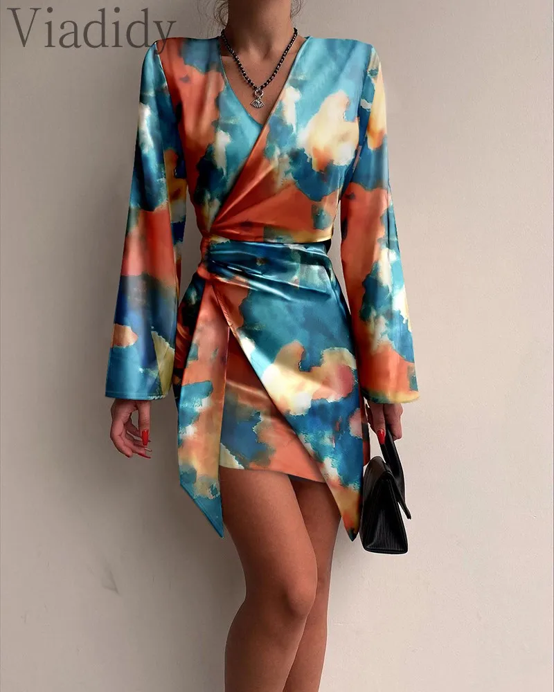 

Women V Neck Print Long Sleeve Wrap Satin Tied Detail Irregular Dress