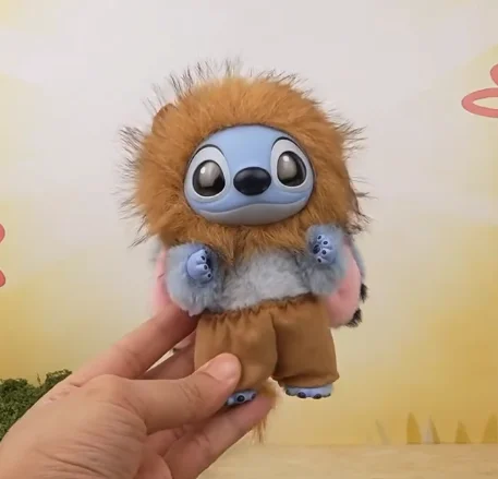 Фото POPMART Disney Stitch Adventure Series: Виниловый плюшевый брелок-сюрприз (Blind Box) — коллекционная игрушка-подарок для фанатов аниме, детей и коллекционеров №3