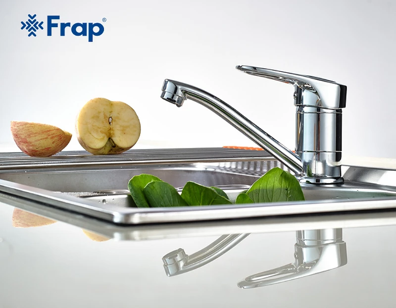 Смеситель для кухни Frap H04 F4504 Хром в современном стиле кран холодной и горячей