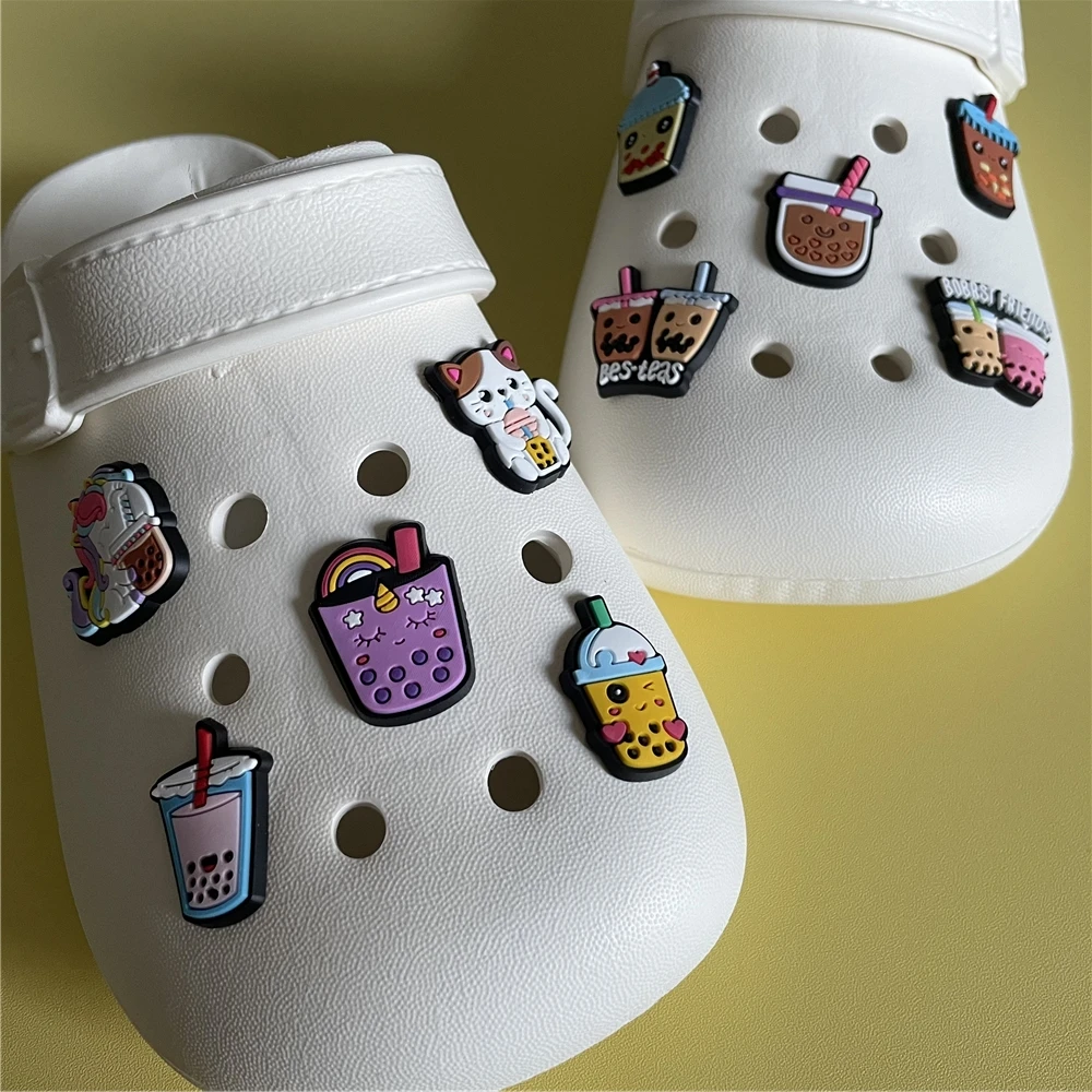 10pcs Anime Shoe Charms PVC Loving Heart Cartoon Shoe Charm for Croc Clogs Wristband Girls Shoe Decorations Shoe Accessories