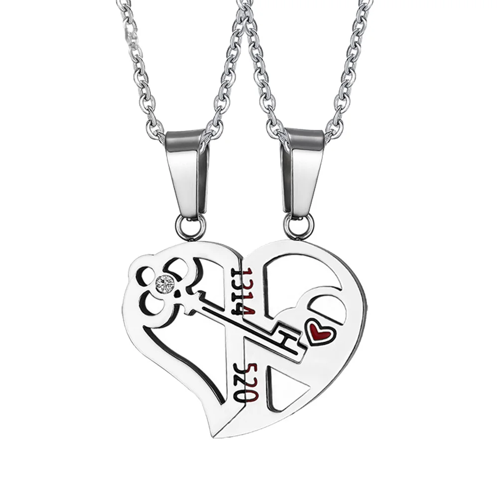 

1 Set/2Pcs Neck Chain Necklace Fashion Neck Decoration Couple Pendant Decor