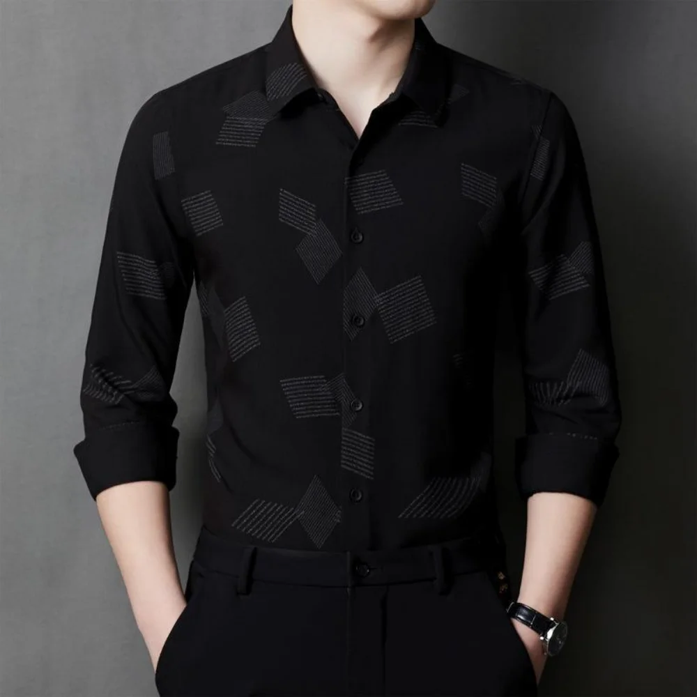 

Men's Viscose Fiber Casual Shirt Size 4XL In Black, White and Khaki Non-ironing Print Design Casual Street Top for Young Men