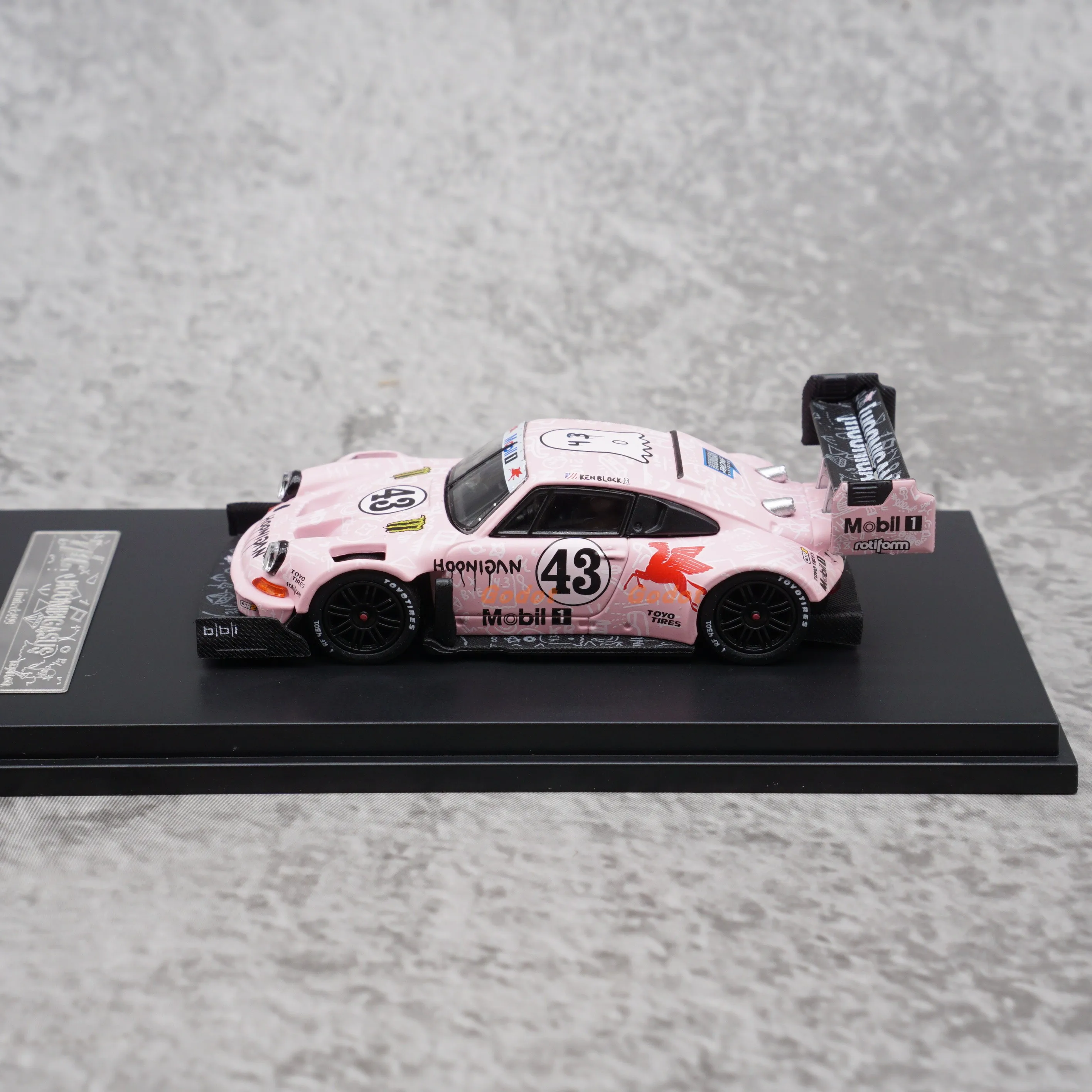 1:64 Porsche 911 SVRSR статические модели автомобилей из сплава коллекции для взрослых