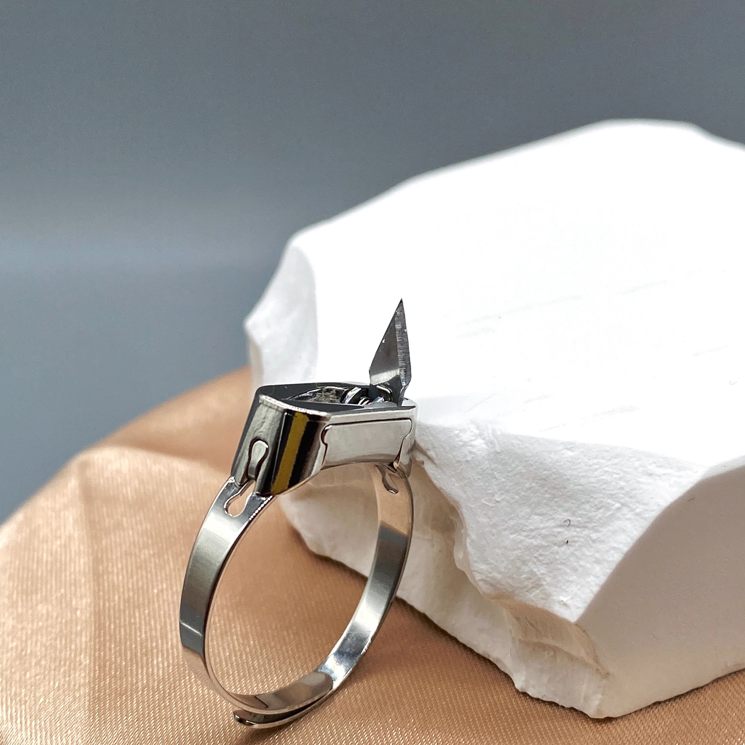 Регулируемый кольцевой нож для самообороны скрытое лезвие персонализированный