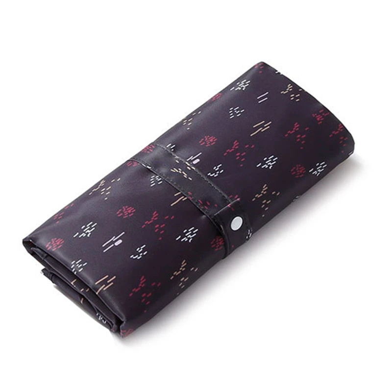 

Portable Waterproof Diaper Changing Mat Nylon Foldable Nappy Pad Supplies for Baby Girls Boys Outdoor Traveling Washable Compact