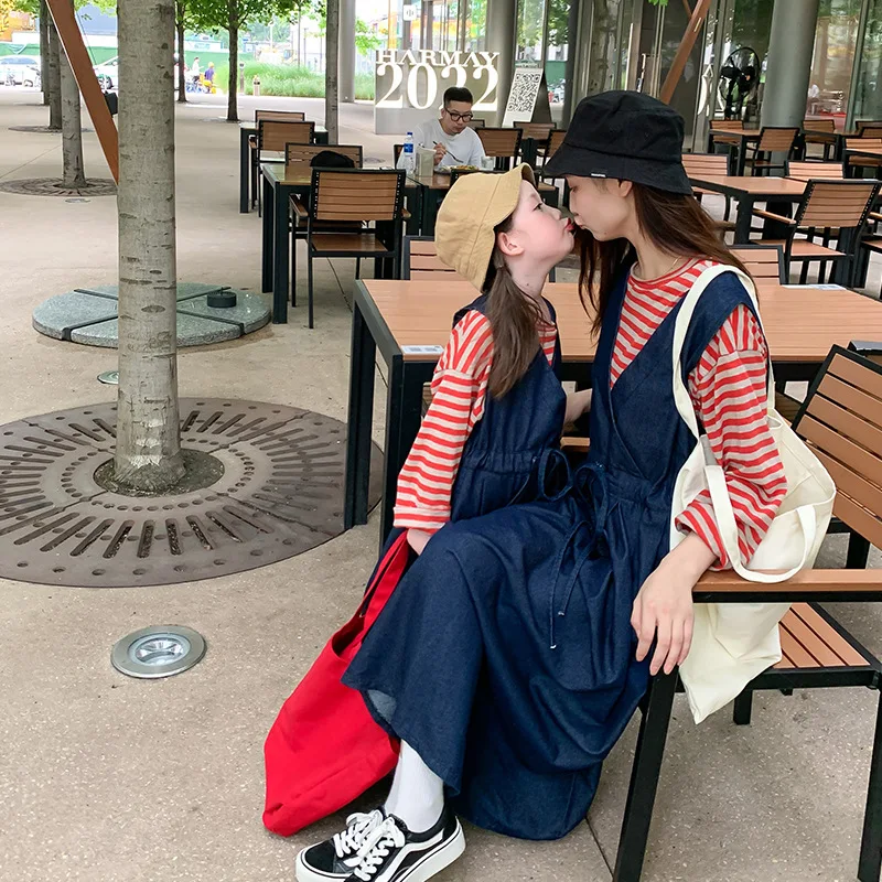 

Mom Daughter Denim Dress Mother And Baby Girls Dresses Women Clothing Set Parent Child Look Autumn Clothes Mommy And Me Outfits