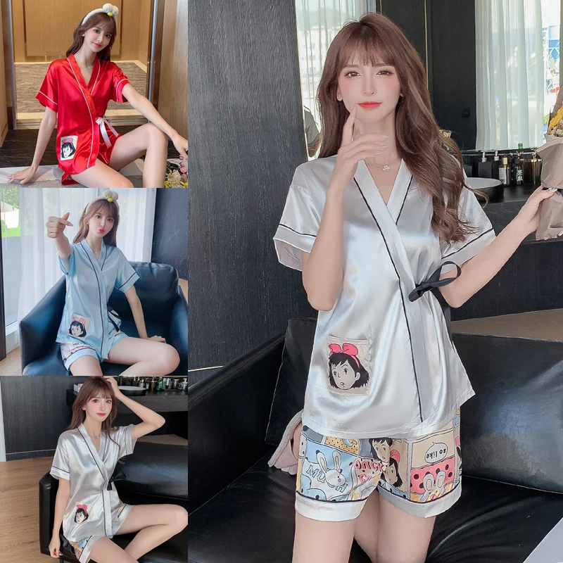 Disney Snow White Silk Pajamas Set for Women Pyjamas Casual Short Sleeve Kimono and Shorts Homewear Ladies Sleepwear Sets 2022