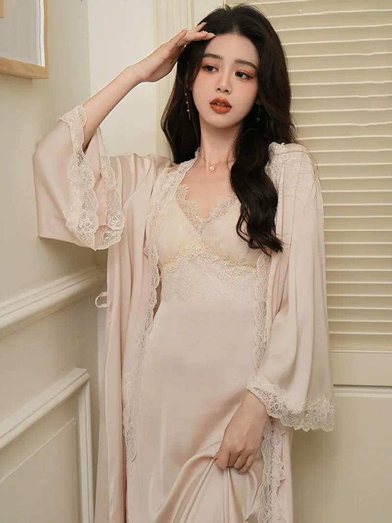 Женская шелковая ночная рубашка с длинным рукавом весна-осень