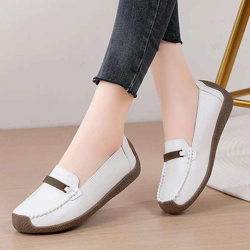 

Spring New Women Casual Shoes Slip on Leather Flat Shoes Women's Loafers Moccasins Nurse Shoes Sneakers for Women Zapatos Mujer