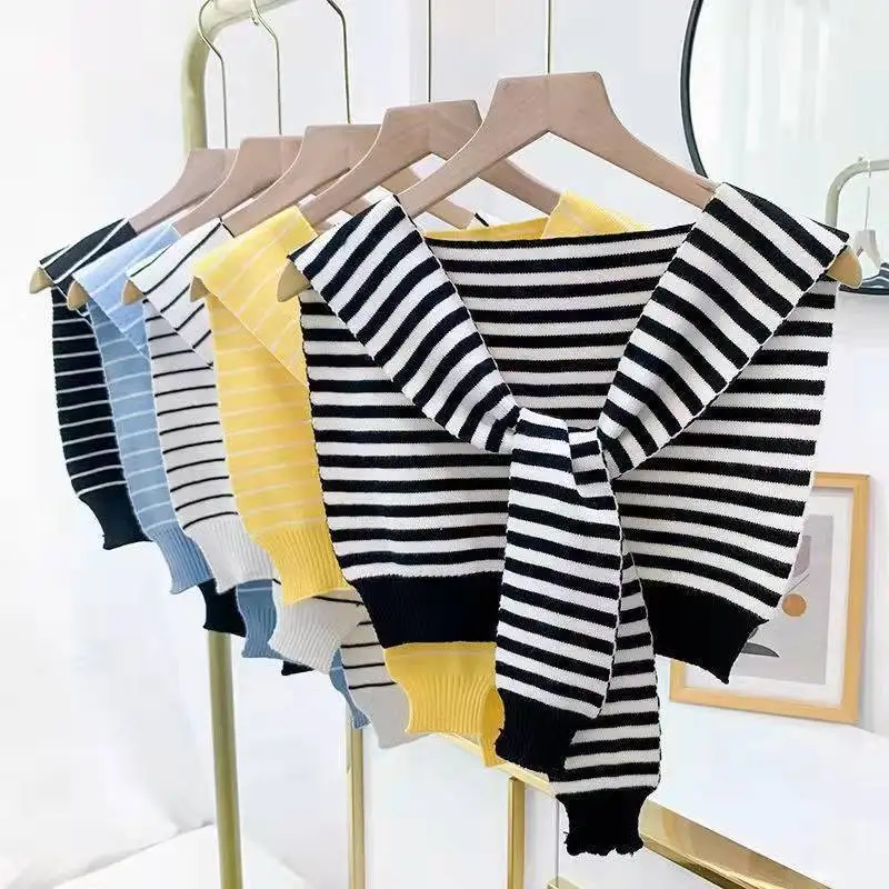 

Striped Wrap Knitted Scarf Shoulder Shawls Pashmina Female Neck Guard Cape All-match Fashion Wool Fake Collar Cardigan M81T1