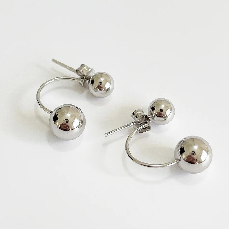 

Sterling Silver Stud Earrings 925 Fashion Silver Ornaments Celebrity That Winter Wind Blowing Ornament Phone Head Earrings