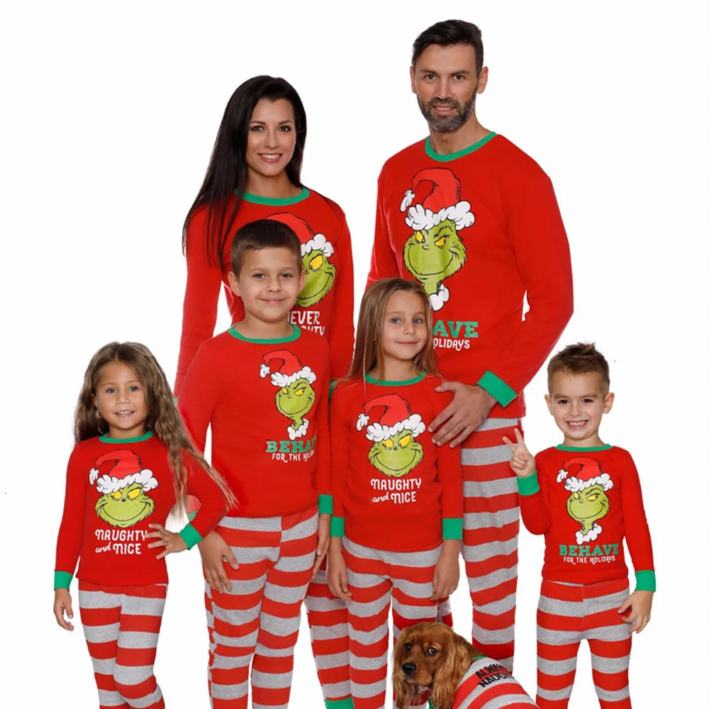 Pajamas Family Christmas Outfit Mom and Daughter Pyjama Sets New Year Family Look Clothing XMAS Nightwear Women Men Sleepwear