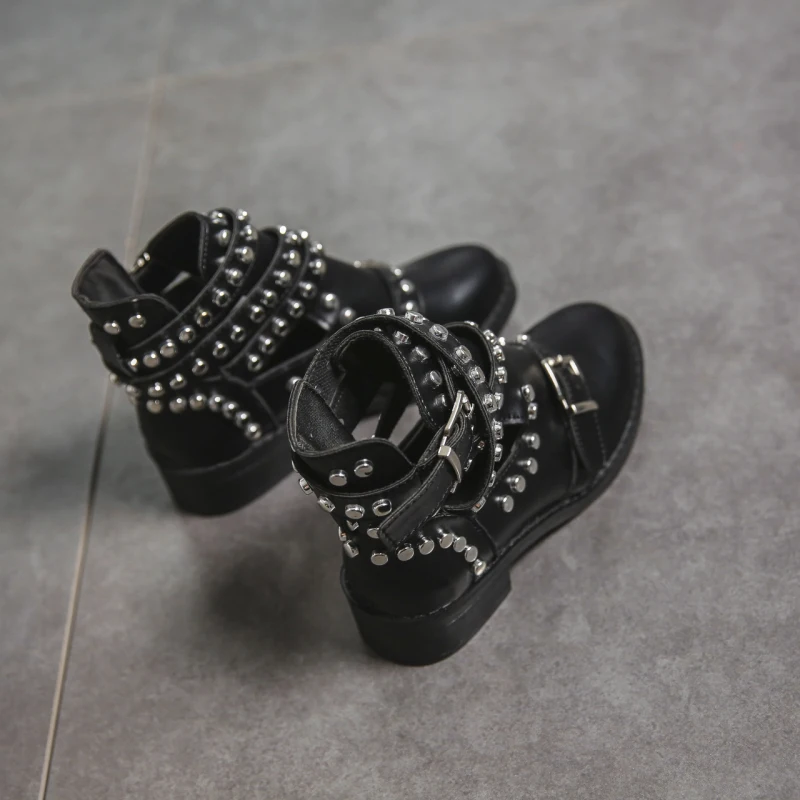 Women Boots Autumn 2022 NEW Platform Boots Women Shoes Belt Buckle Boots Women Trendy Black Rivet Boots Size 43