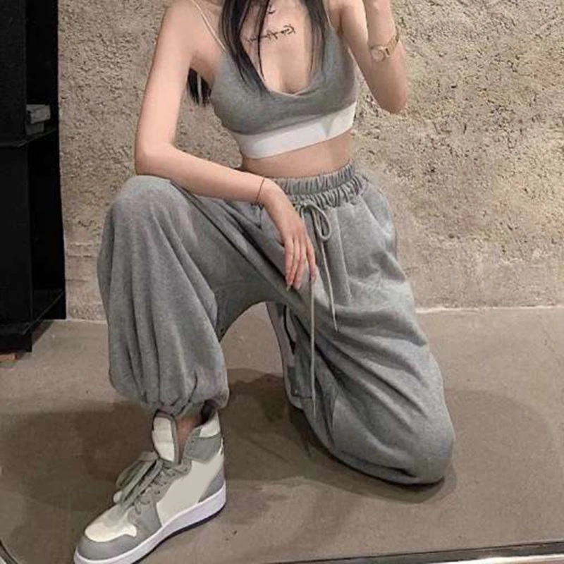 

Oversize Women White Jogging Sweatpants Korean Loose Sports Pants Casual Harajuku Wide Joggers Trousers Ankle-length