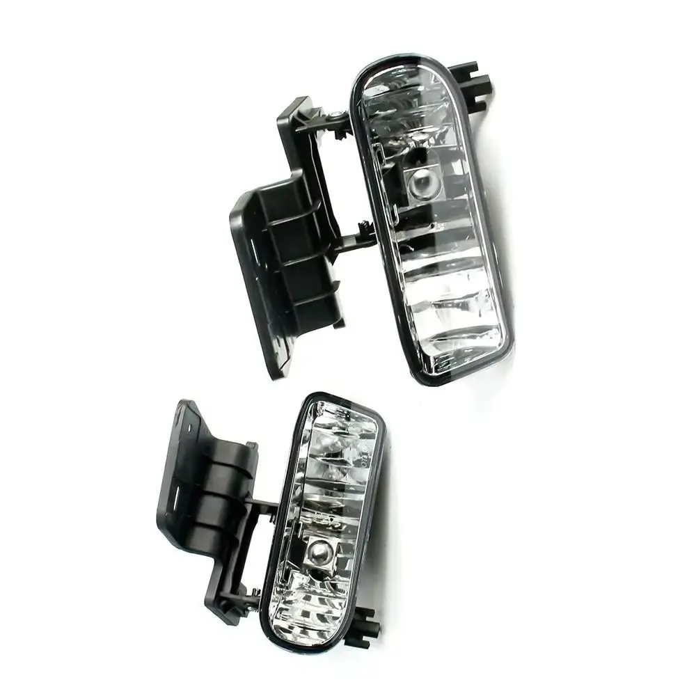Фото Прозрачные противотуманные фары для Chevrolet Silverado 99-02, Suburban 00-06, Tahoe №1