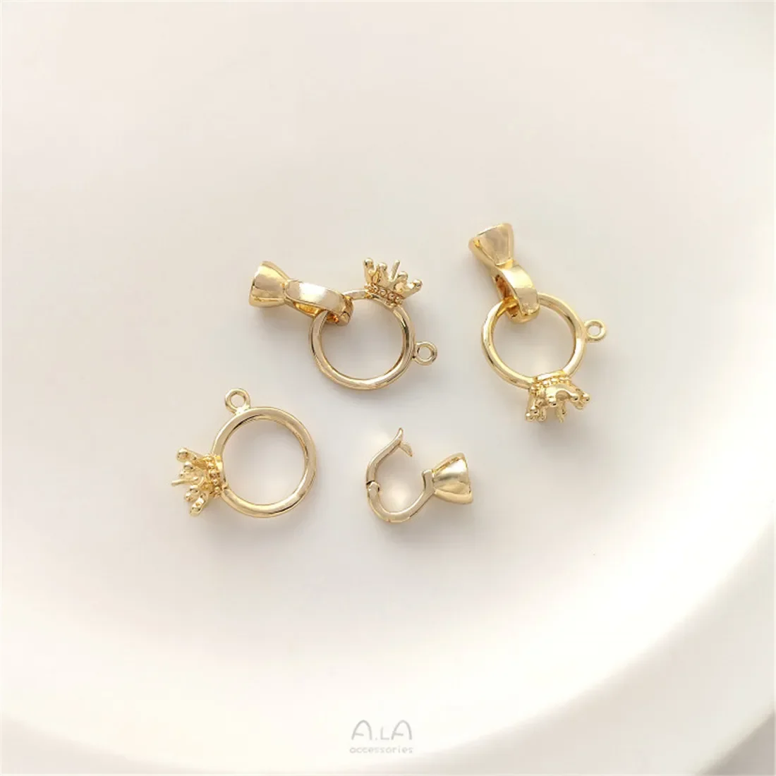 14-каратное позолоченное кольцо-корона с полуотверстием из бисера кольцо