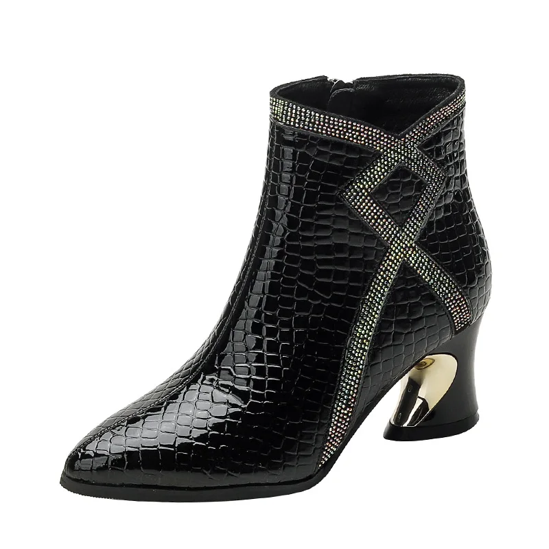 

2022 New European And American Retro Pointed Toe Thick With Medium Heel Fashion Boots Side Zip Short Boots Female Boots