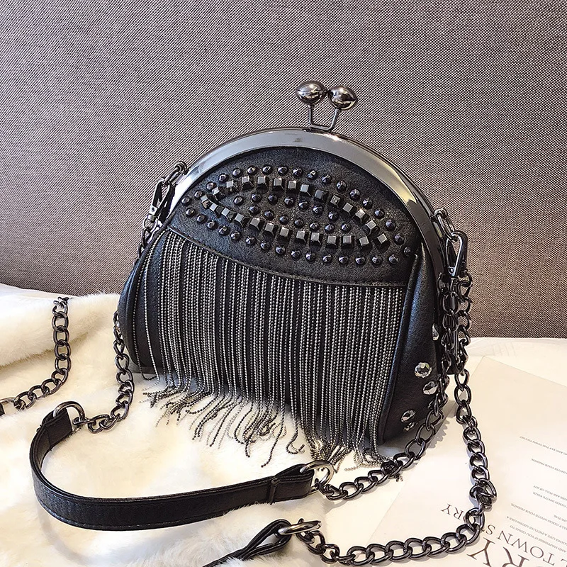 

Fashion Leather Handbags for Women New Luxury Chain Shoulder Bags Woman Pack Rivet Tassel Trend Designer Diagonal Bag