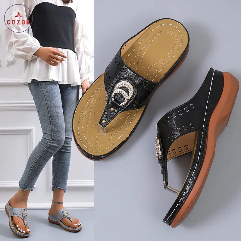 

Ladies Beach Flip Flop 2022 Summer New Fashion Wedge Sandals Rhinestone Metal Buckle Thick Sole Slippers Ladies Casual Shoes