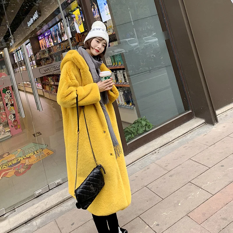 Fake fur coat women's 2022 new winter mink hair medium length women's thin rabbit hair over the knee fur fur coat
