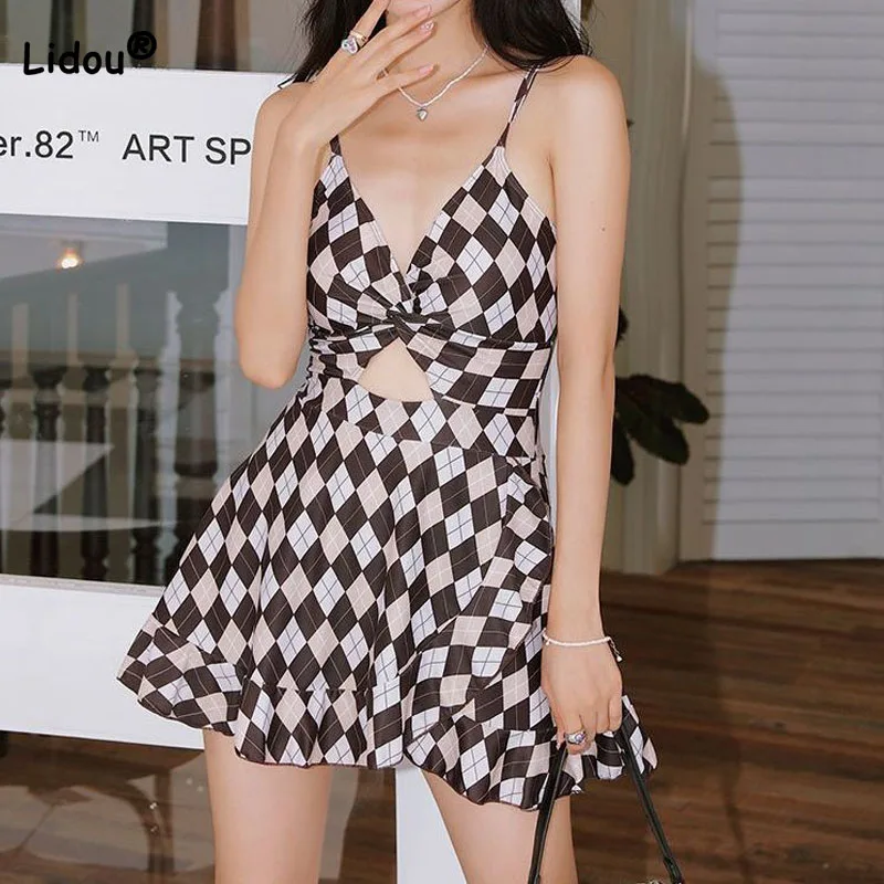 

Sexy Backless Plaid Printed Swimwear One Piece Swimsuit Female Deep V-neck Bathing Suit Beach Wear Push Up Monokini Swim Suit