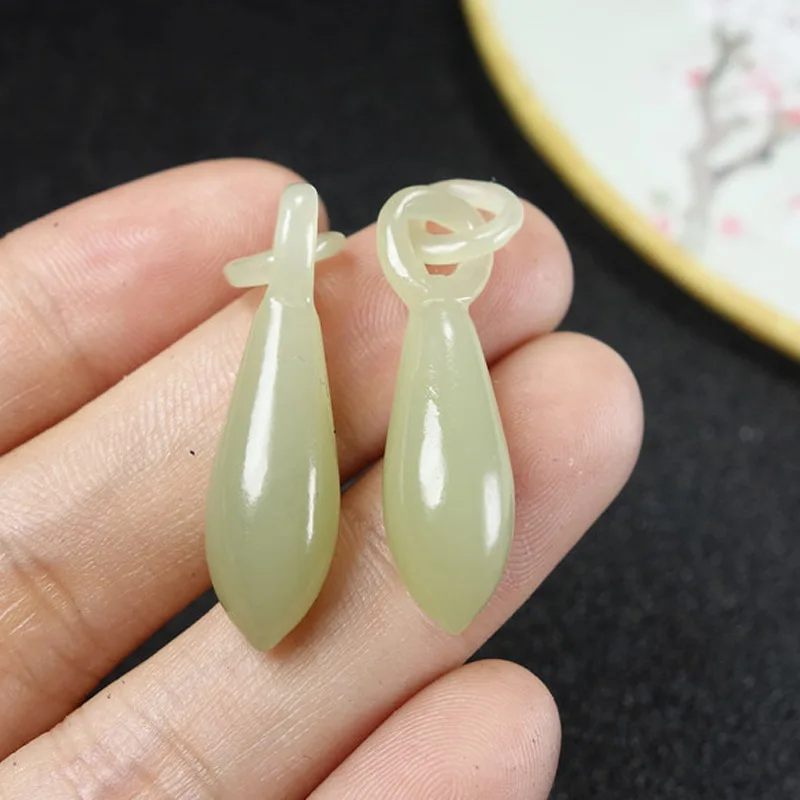 Натуральный нефрит резная вручную форма капли ожерелье из 100% натурального