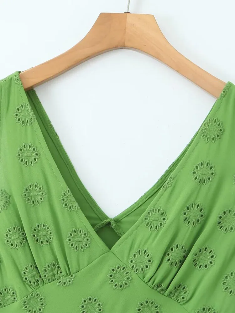 Женское платье-жилет с V-образным вырезом и вышивкой