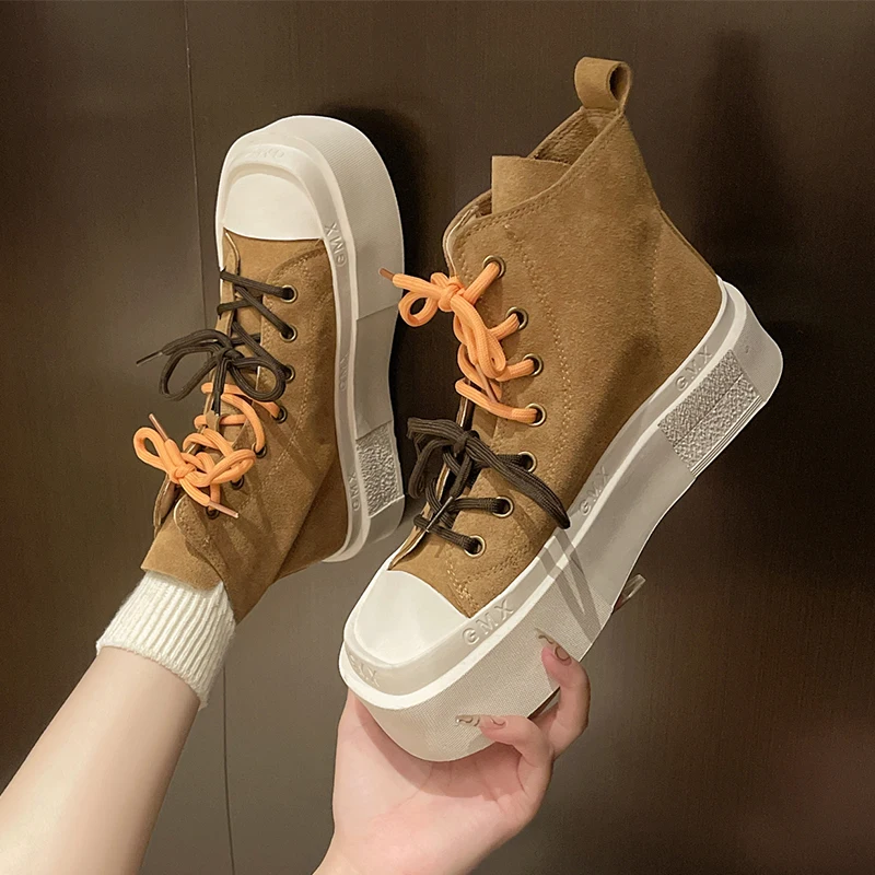 Повседневная женская обувь осенние универсальные сабо Modis на платформе осень