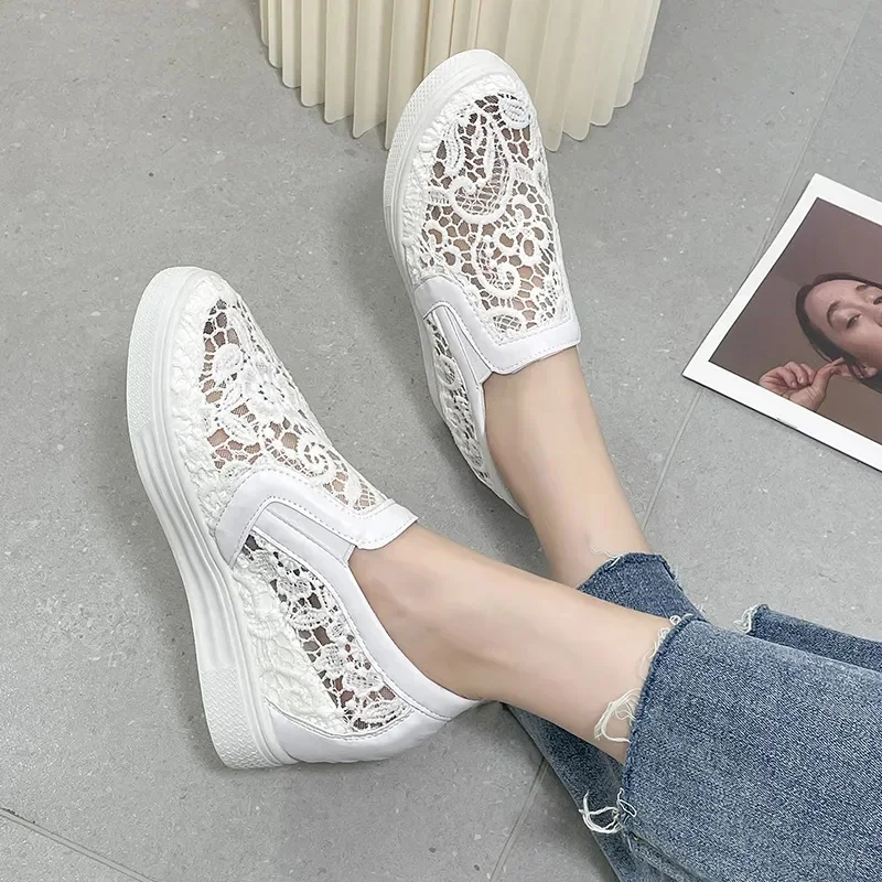 

Женские сетчатые туфли, белые туфли из дышащего сетчатого материала, с ажурным кружевом, на внутренней подкладке, обувь для ленивых, новинка весны-лета 2023