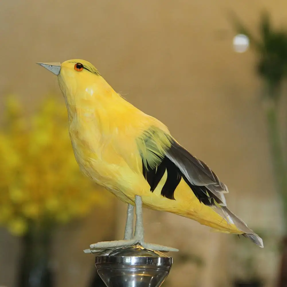 

Fashion Bird Figurine Fine Workmanship Eco-friendly Bright Color Fake Oriole Sculpture for Office