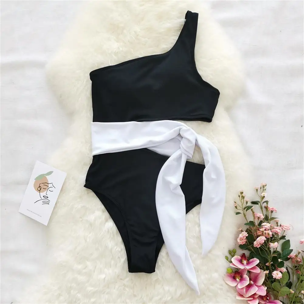 Tear-resistant Attractive One-shoulder Swimsuit One Piece Swimwear for Girl