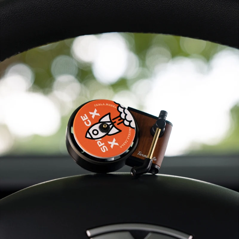 Customized Car Air Freshener Perfume Record Player Refill Auto Perfume Clip Vinyl Phonograph Air Vent For Tesla Model 3 Model Y