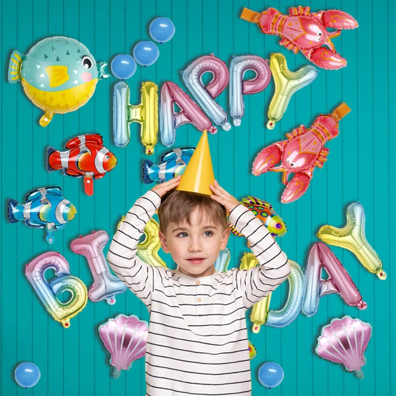 

Детская игрушка в виде животного под водой