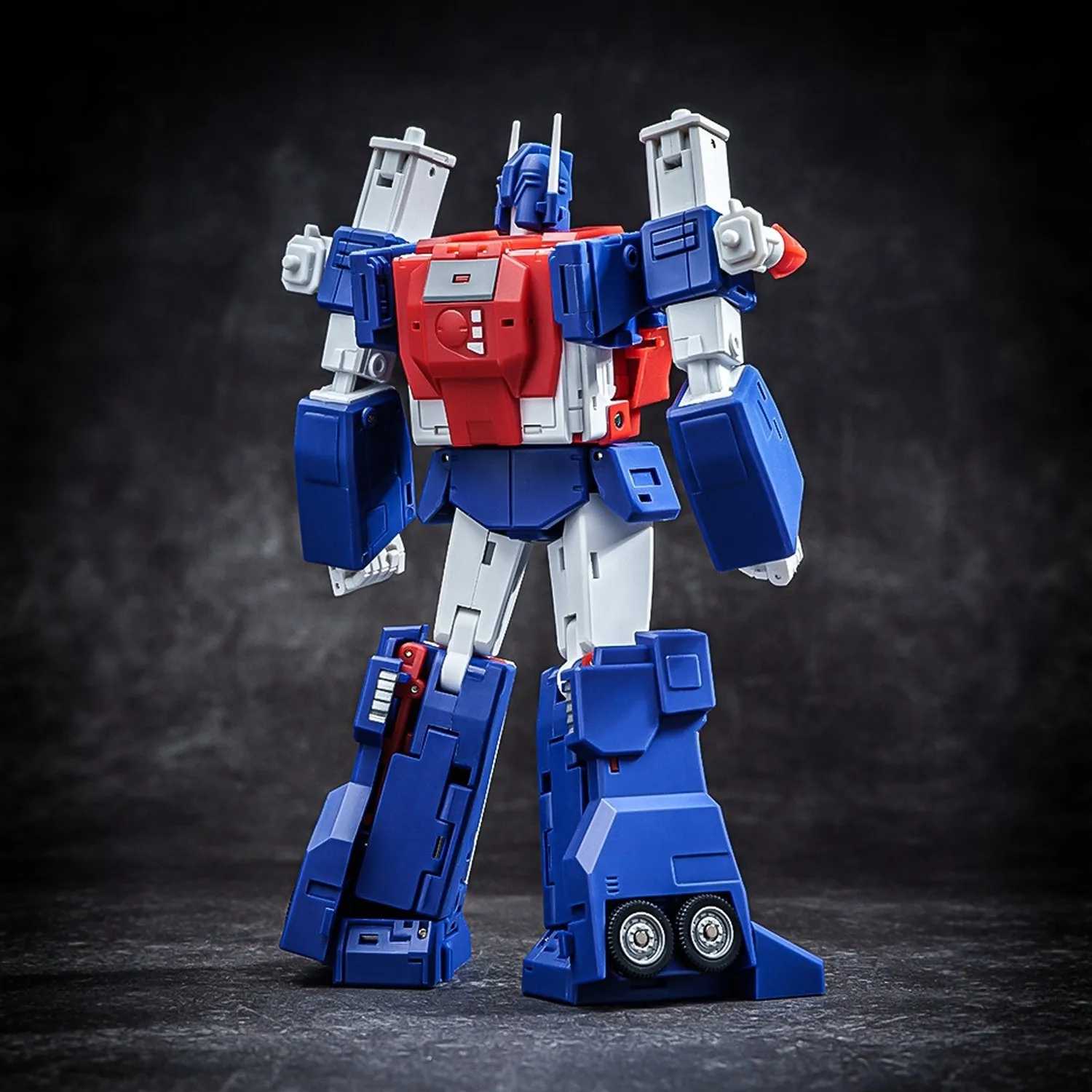 Фото В наличии: Игрушки-трансформеры Ms-Toys MS-W02 Ultra Magnus & Sixshot, модели Magic Square ADJUTANT & CHIEF OF STAFF №4