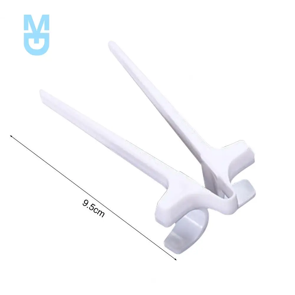

New 1Pc Hands-free Chopstick Easy to Use Plastic Multifunctional Snack Clip Convenient Tong for Gaming