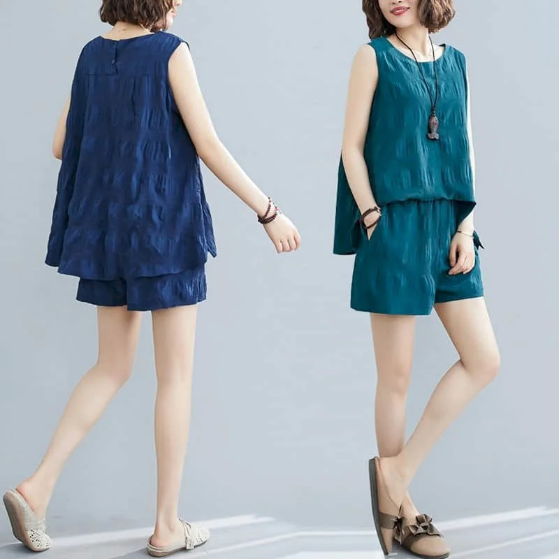 Однотонный комплект с шортами свободная футболка без рукавов круглым вырезом и