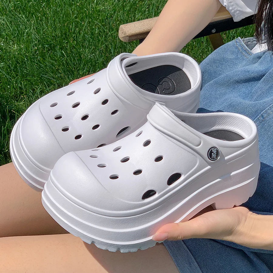 Женские современные тапочки Queen Time на толстой подошве и высоком каблуке для