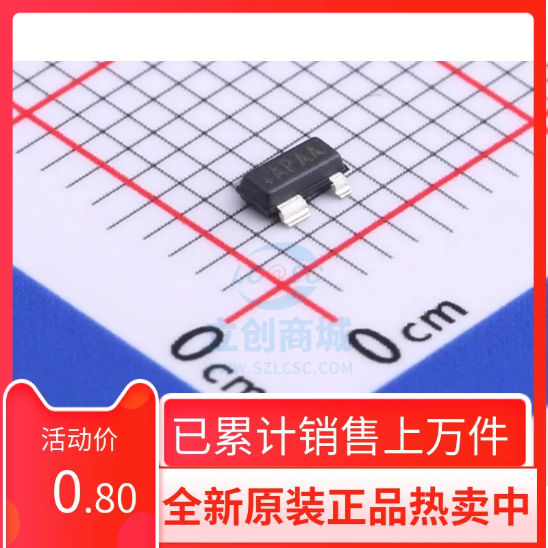 

New Original MAX811TEUS Screen Printed APAA SOT-143 SMT Voltage Monitor
