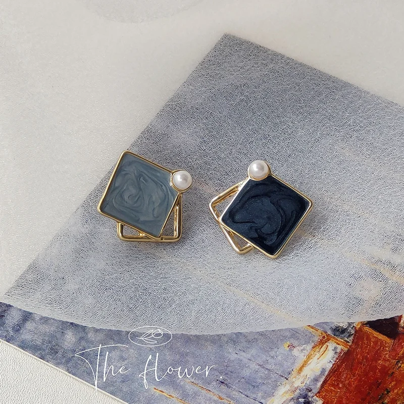 

Retro 925 Silver Needle Blue Simple Contrast Color Asymmetric Square Oil Drop Stud Earrings for Women Girls Party Jewelry Gifts