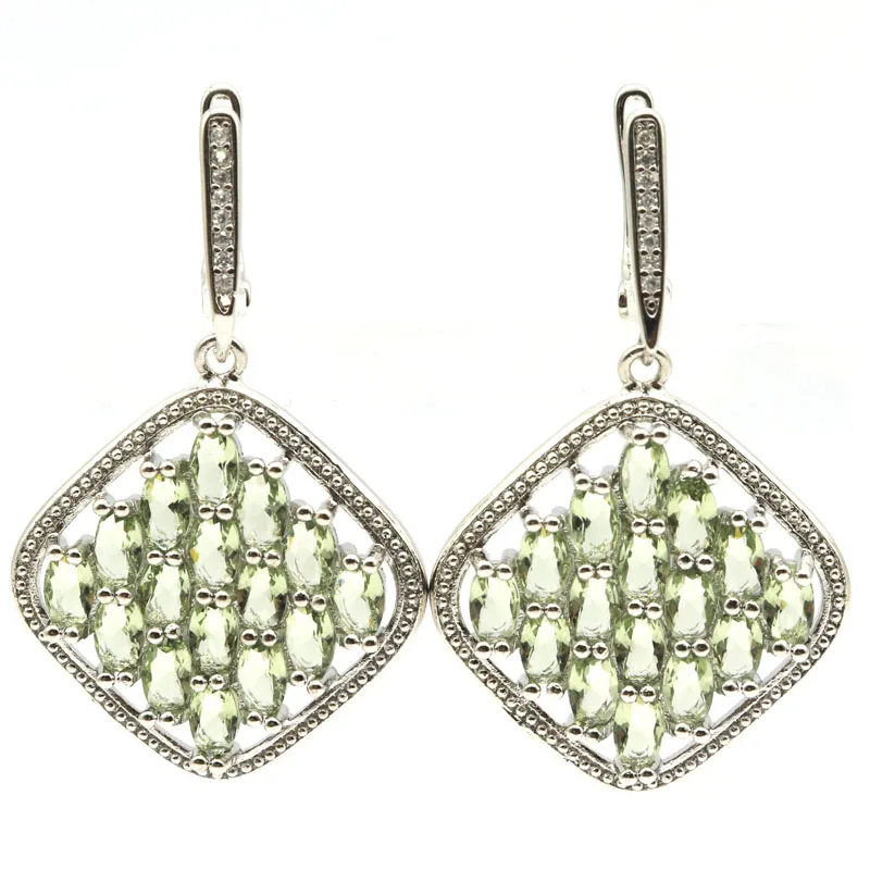43x26 мм тонкие ограненные серьги из серебра с зеленым аметистом, швейцарским голубым топазом и белым кубическим цирконием