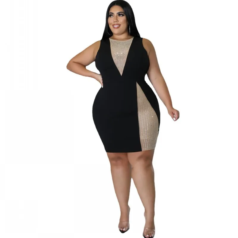 

Женское Короткое Платье-футляр с круглым вырезом, без рукавов