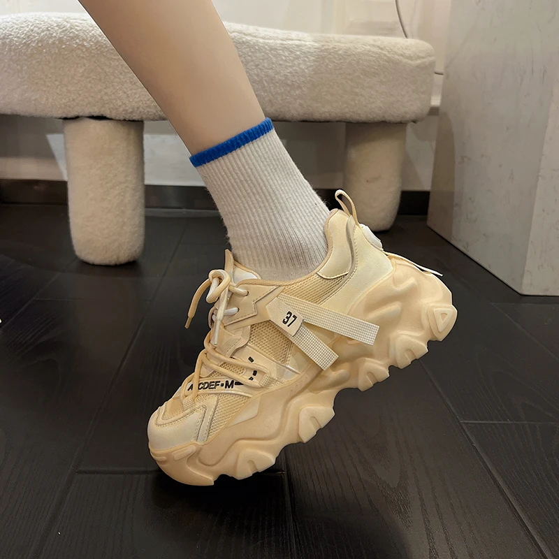 

High-value Dad Shoes Women's Summer New Thick-soled Leather Fashion Wind Retro Sneakers Fashion Casual Dad Shoes Female Footwear