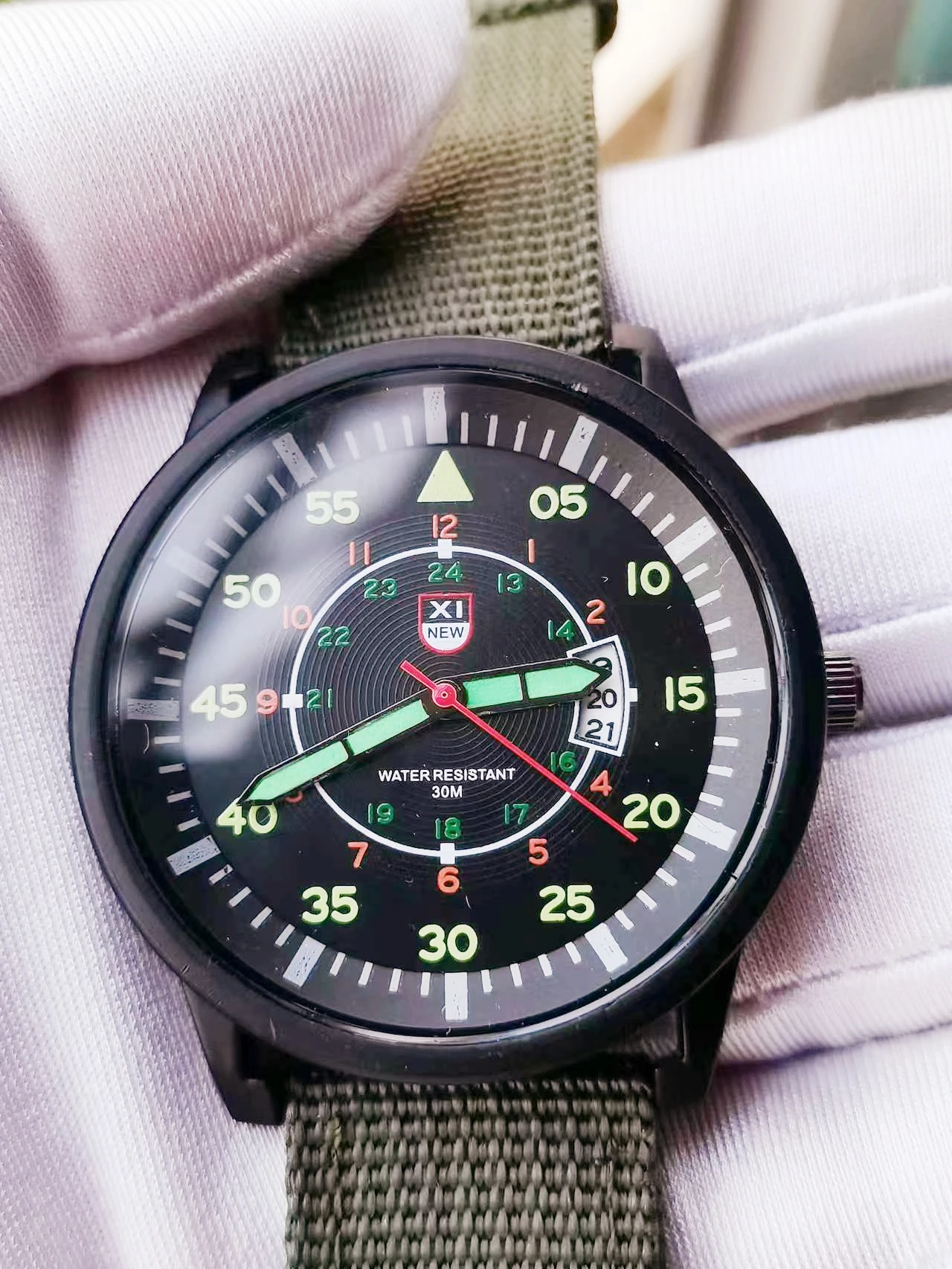 

1963 Chronometer Pilot Multi-function Luminous Display Tough Guy 1963 Watch Personality Retro Military Aviation Sports Men Clock