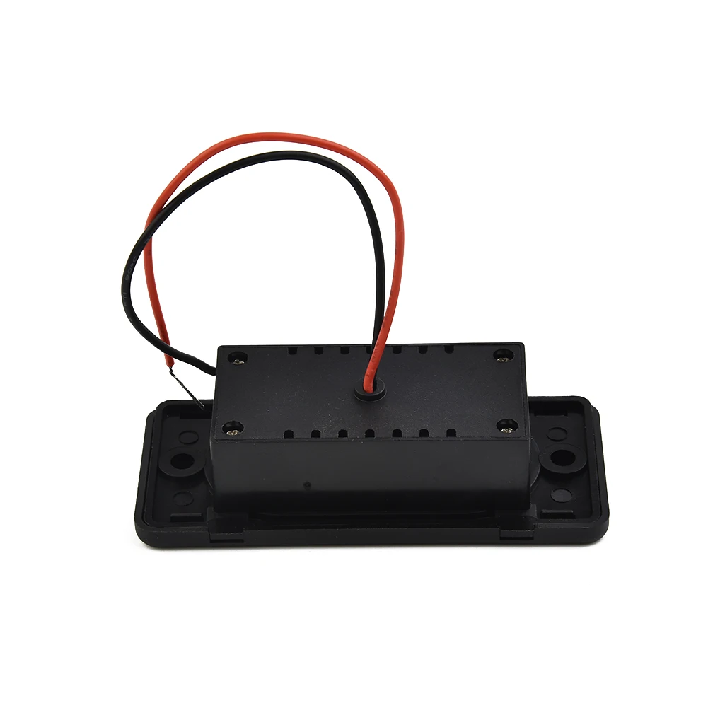 Рисунок 6 - Зарядное устройство с двумя USB-портами