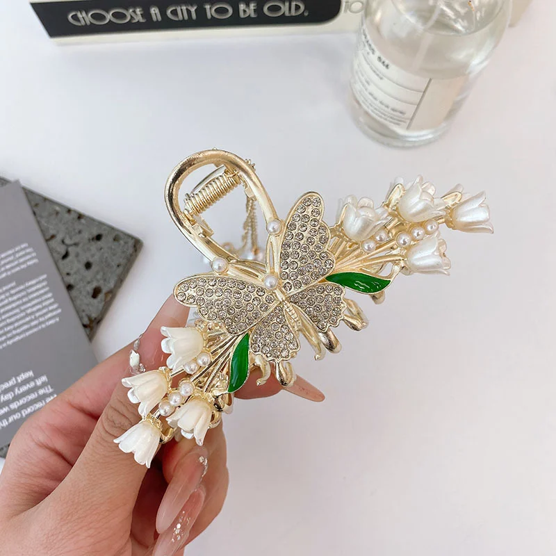 

Crystal Butterfly Tassel Hair Claws Hair Claw Women Pearl Flower Hair Clips for Girls Elegance Exquisite Korean Hair Accessoires
