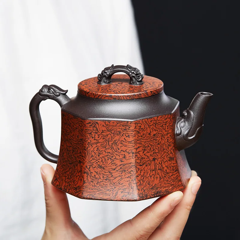Купи Yixing Pure Handmade Purple Clay Pot Eight Square Falling Dragon Twisted Mud Teapot Single Teapot Kung Fu Tea Set за 8,710 рублей в магазине AliExpress