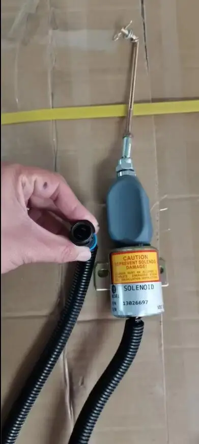 НОВЫЙ запорный клапан топлива STOP SOLENOID 13026697 24В 13026795 12В ДЛЯ DEUTZ WP6G TD226B Weichai C 5295567