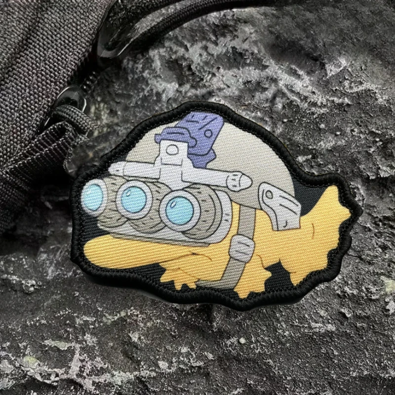 Тактическая нашивка с тремя глазами Monster Fish BLINKY GITD нарукавная повязка на липучке