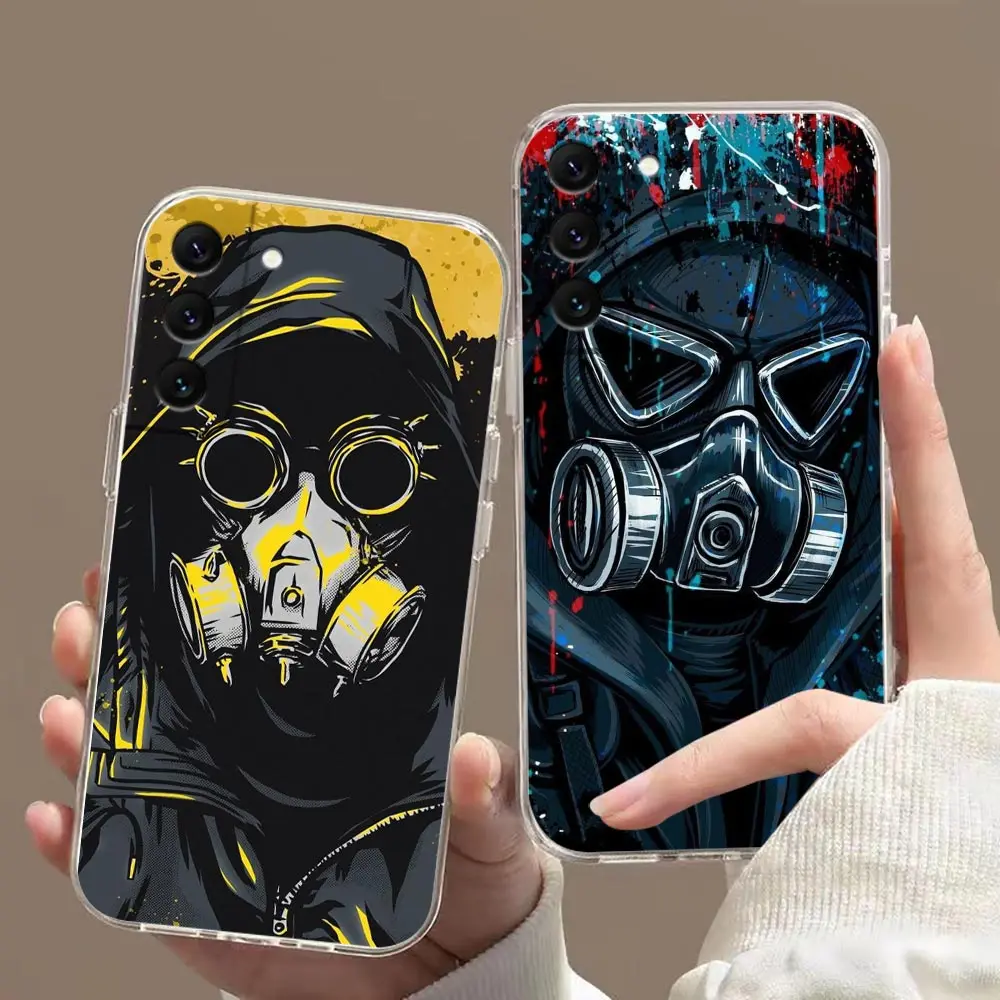 

Gas Mask Graffiti On The Street Cover Clear Case For Samsung Note 20 S22 9 10 S9 S10 4G Lite S10e S20 S21 FE Plus Ultra 5G Case